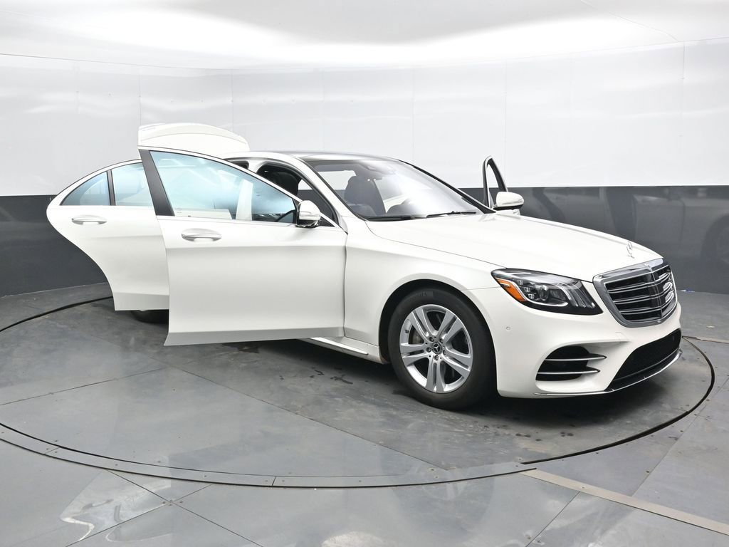 Used 2019 Mercedes-Benz S 560 4MATIC Sedan image 48