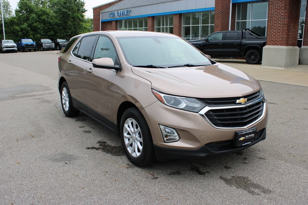Used 2018 Chevrolet Equinox LT FWD image 2