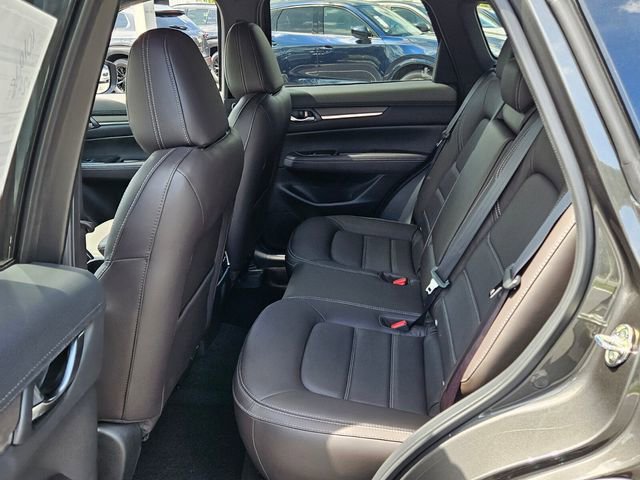 New 2025 MAZDA CX-5 Signature image 6