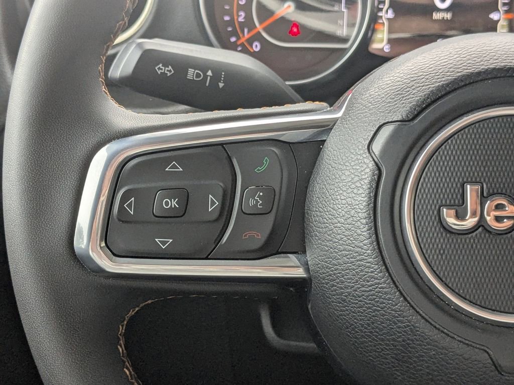 Used 2023 Jeep Gladiator Overland image 25