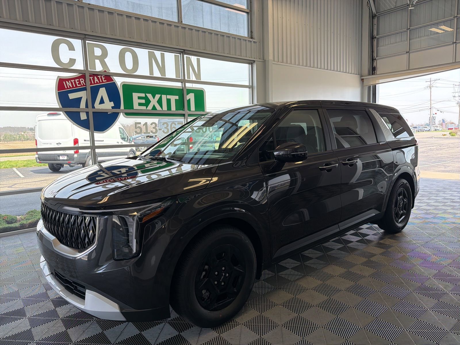 New 2026 Kia Carnival LX image 3