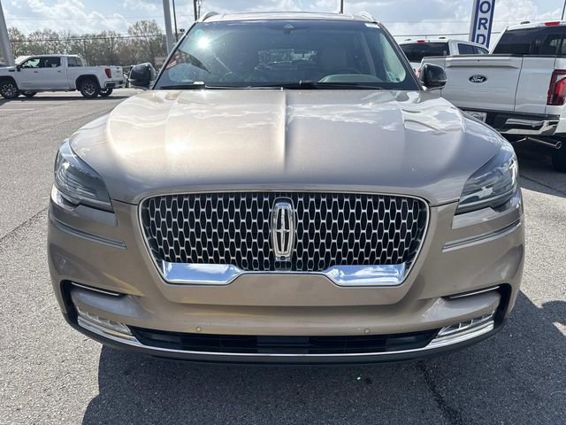 Used 2020 Lincoln Aviator Reserve w/ Equipment Group 201A image 2