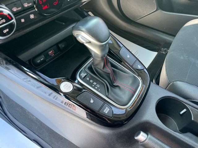 Used 2020 Kia Soul GT-Line Turbo FWD image 26