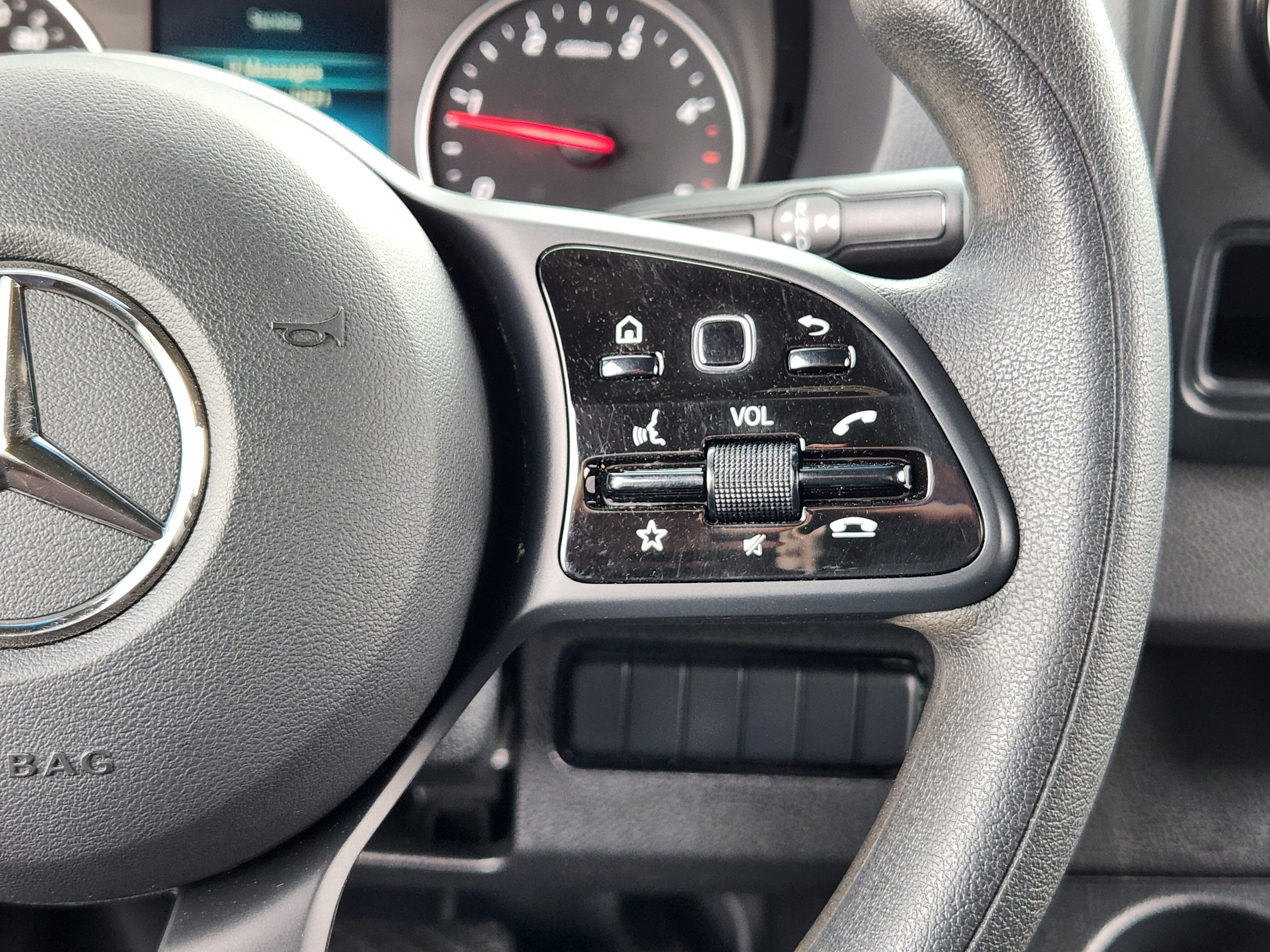 Used 2024 Mercedes-Benz Sprinter 2500 image 19