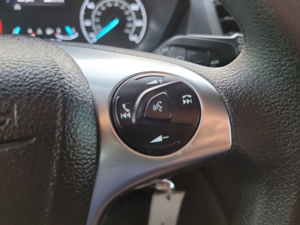 Used 2022 Ford Transit Connect XLT image 26