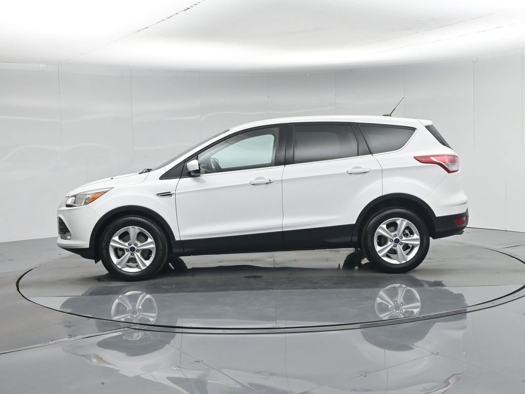 Used 2016 Ford Escape SE image 28