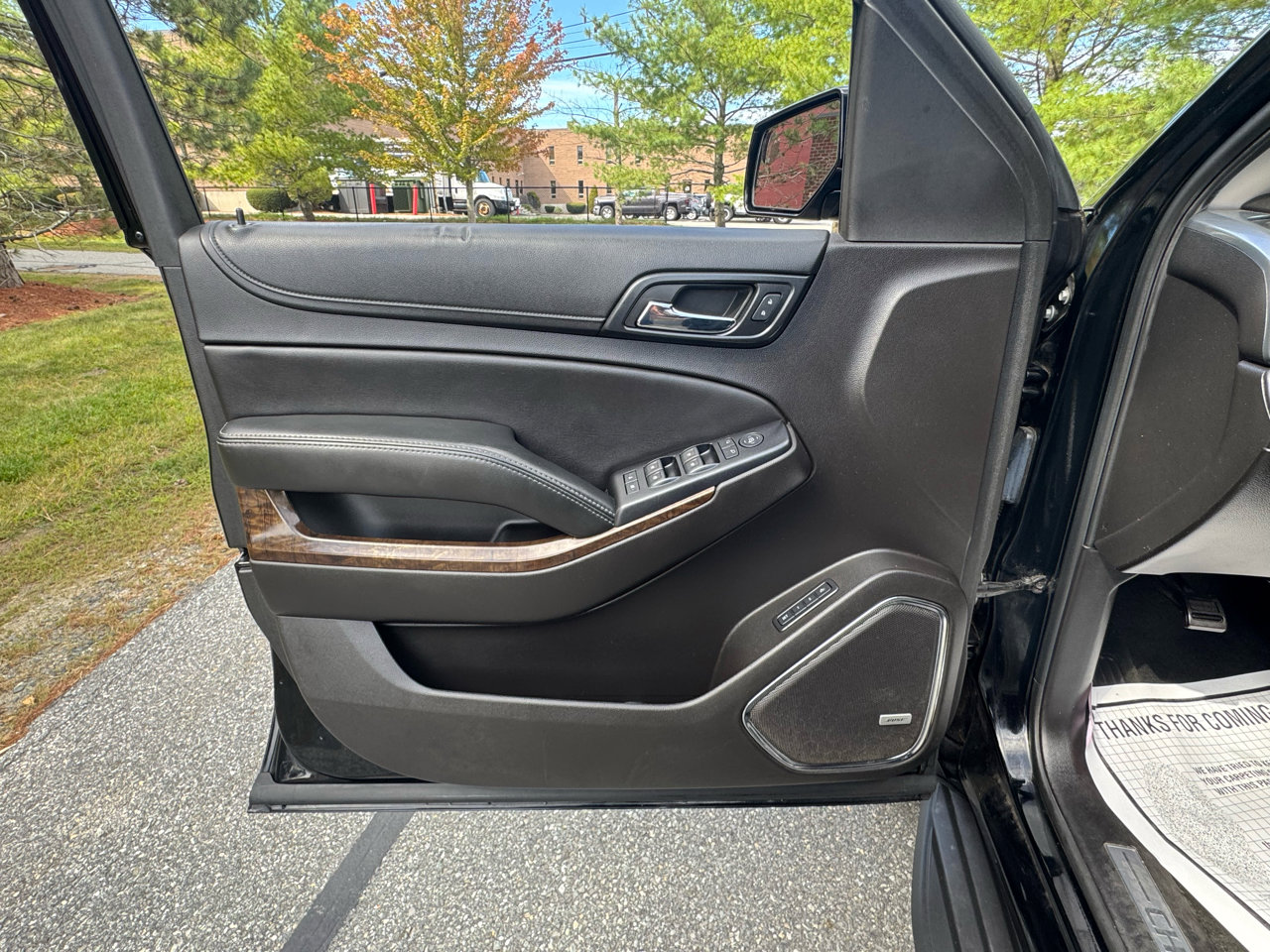 Used 2017 Chevrolet Suburban LT image 16