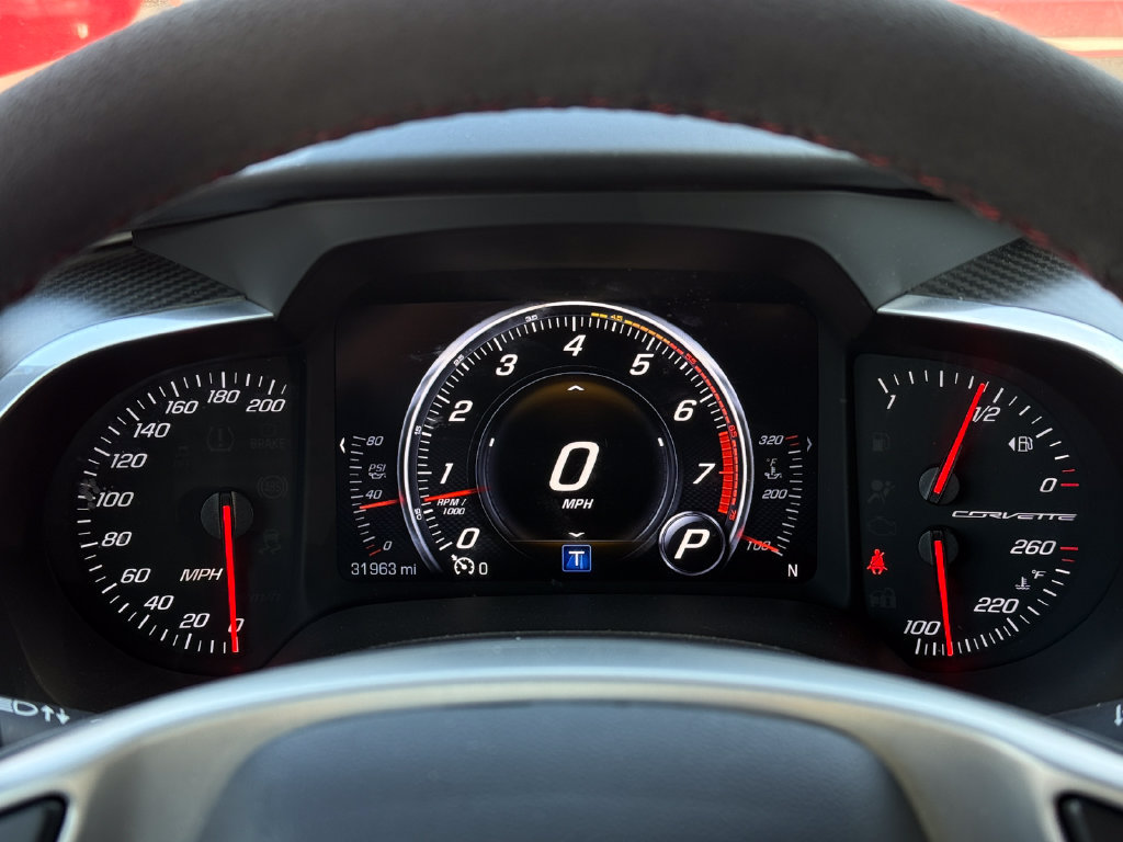Used 2016 Chevrolet Corvette Stingray Coupe w/ 3LT Preferred Equipment Group RWD image 20