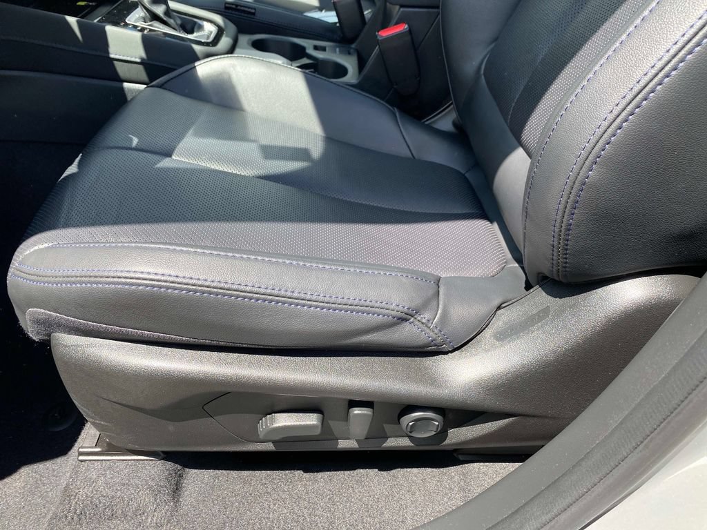 Certified 2025 Subaru Forester Limited AWD/4WD image 26