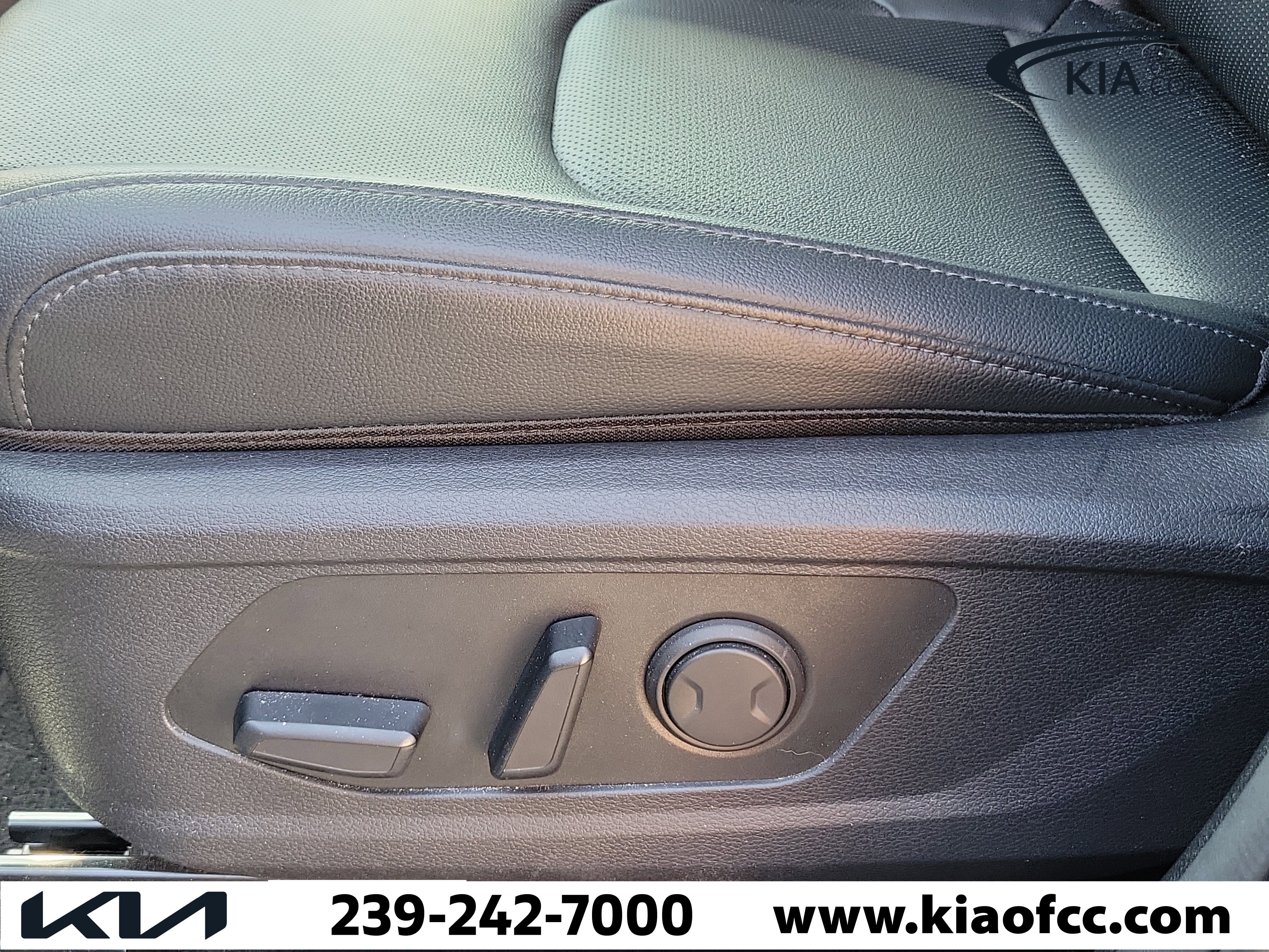 Certified 2023 Kia Sportage EX FWD image 22