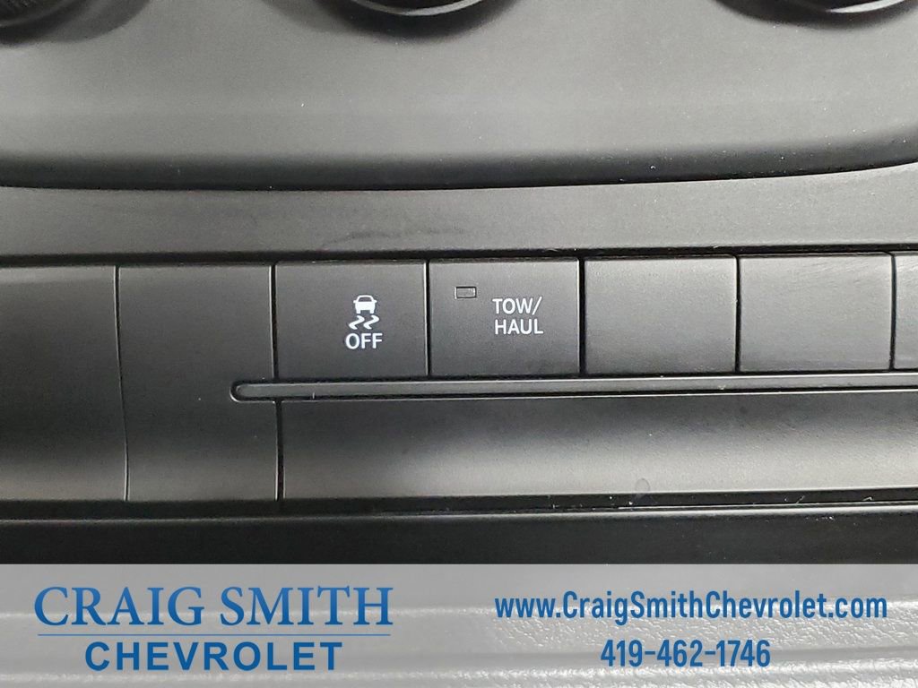 Used 2024 RAM 1500 Classic SLT image 22