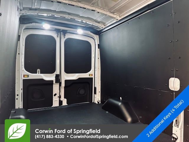 New 2026 Ford Transit 250 148 Medium Roof w/ Load Area Protection Package image 16