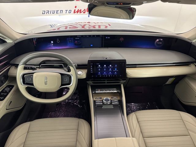 New 2025 Lincoln Nautilus Reserve w/ Jet Appearance Package image 9