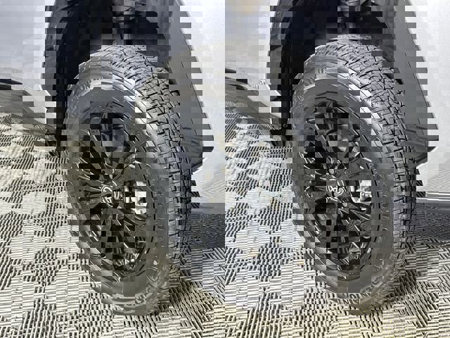 Used 2023 Toyota RAV4 SE AWD/4WD image 33