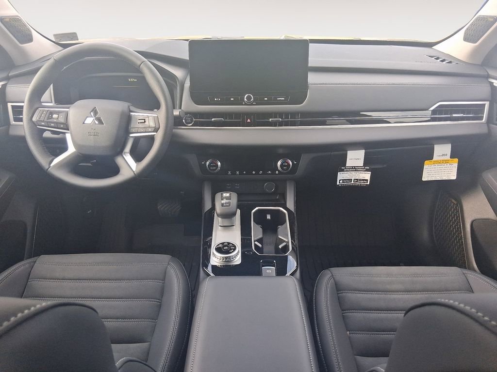 New 2026 Mitsubishi Outlander SE FWD image 10