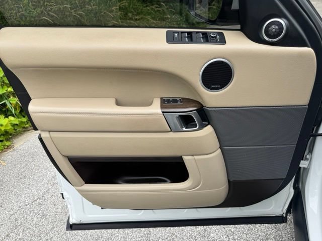 Used 2017 Land Rover Range Rover Sport HSE AWD/4WD image 8