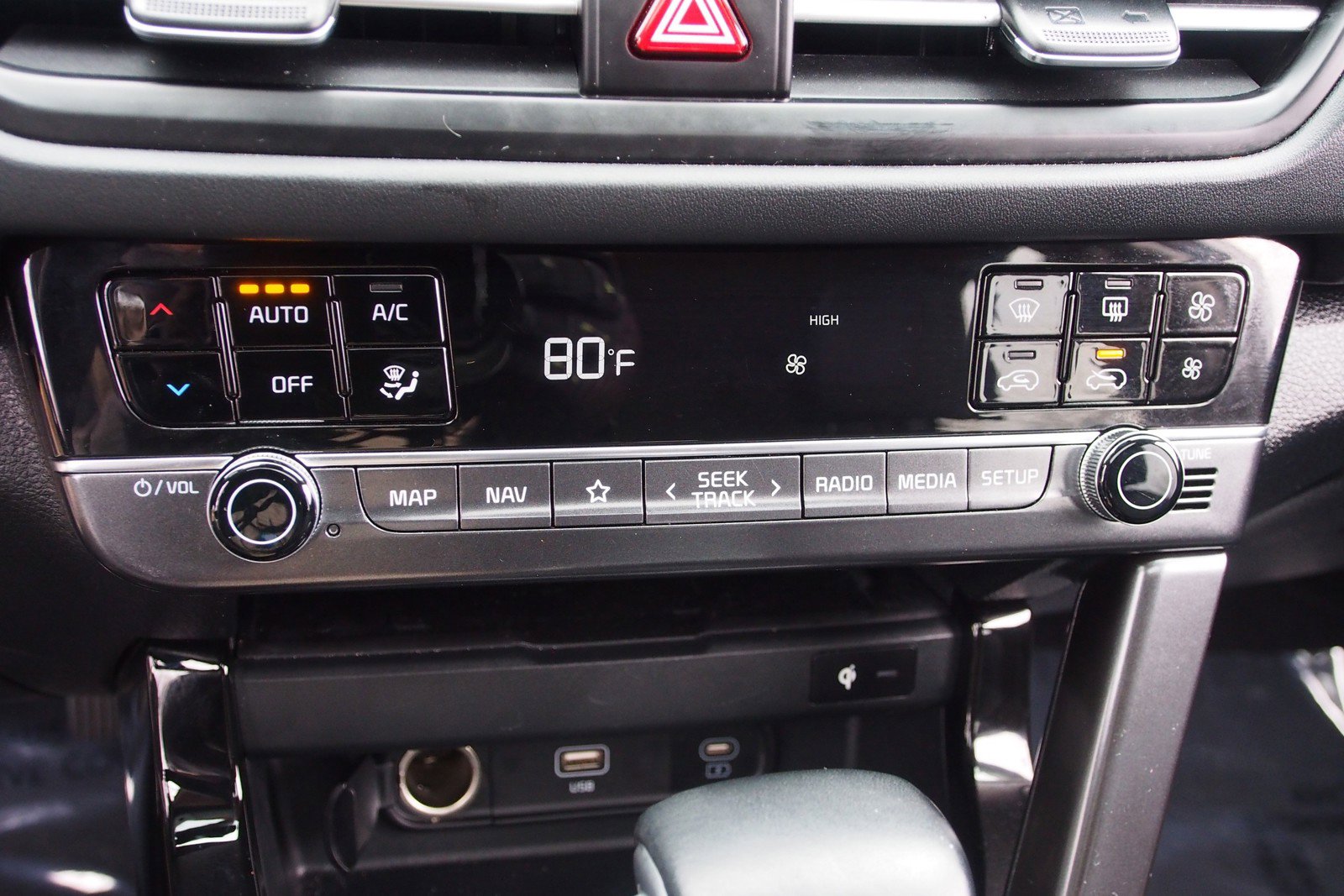 Used 2025 Kia Seltos SX w/ SX Sunroof Package AWD/4WD image 27