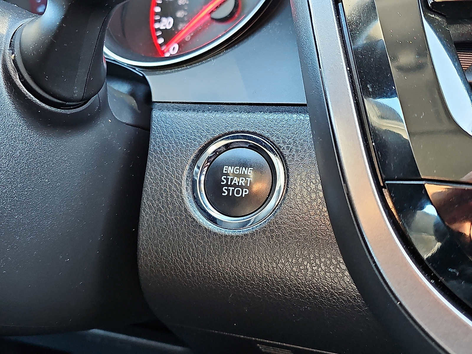 Used 2022 Toyota Camry XSE image 24