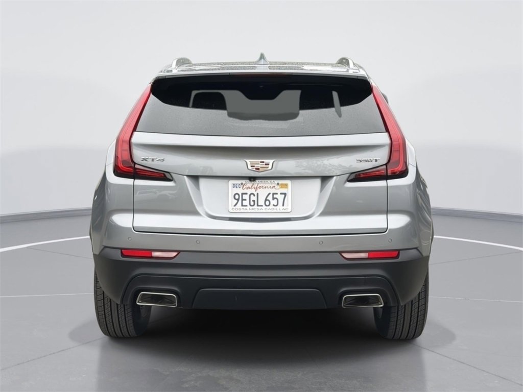 Certified 2023 Cadillac XT4 Luxury w/ Cold Weather Package image 4