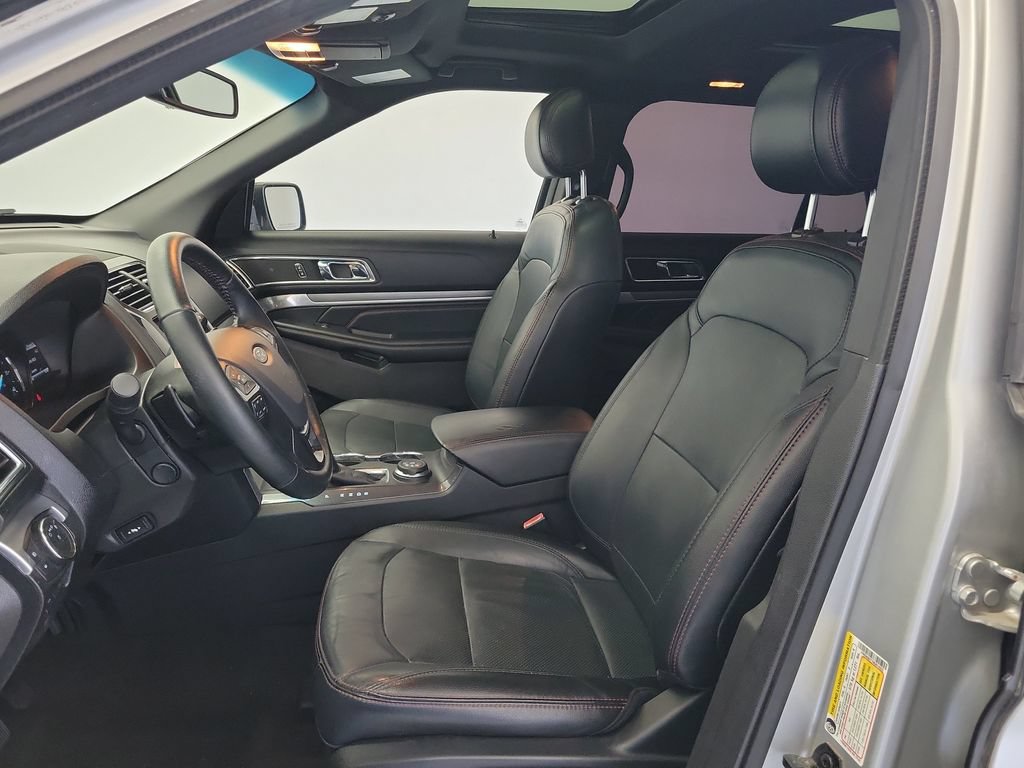 Used 2017 Ford Explorer Sport w/ Equipment Group 401A AWD/4WD image 19
