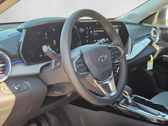 New 2026 Chevrolet Trax LT w/ Driver Confidence Package FWD image 3