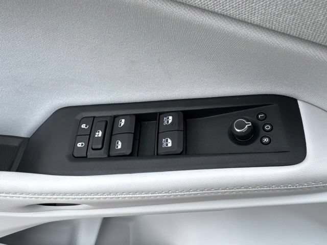 New 2026 Jeep Cherokee Laredo AWD/4WD image 9