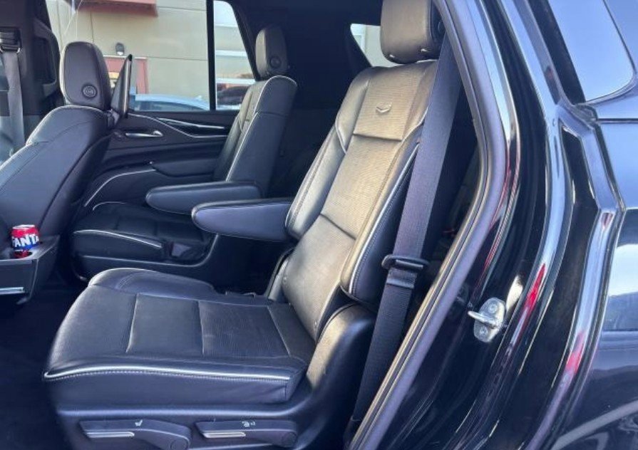 Used 2023 Cadillac Escalade Sport image 10