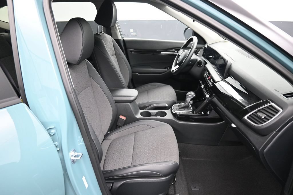 Certified 2025 Kia Seltos S AWD/4WD image 24