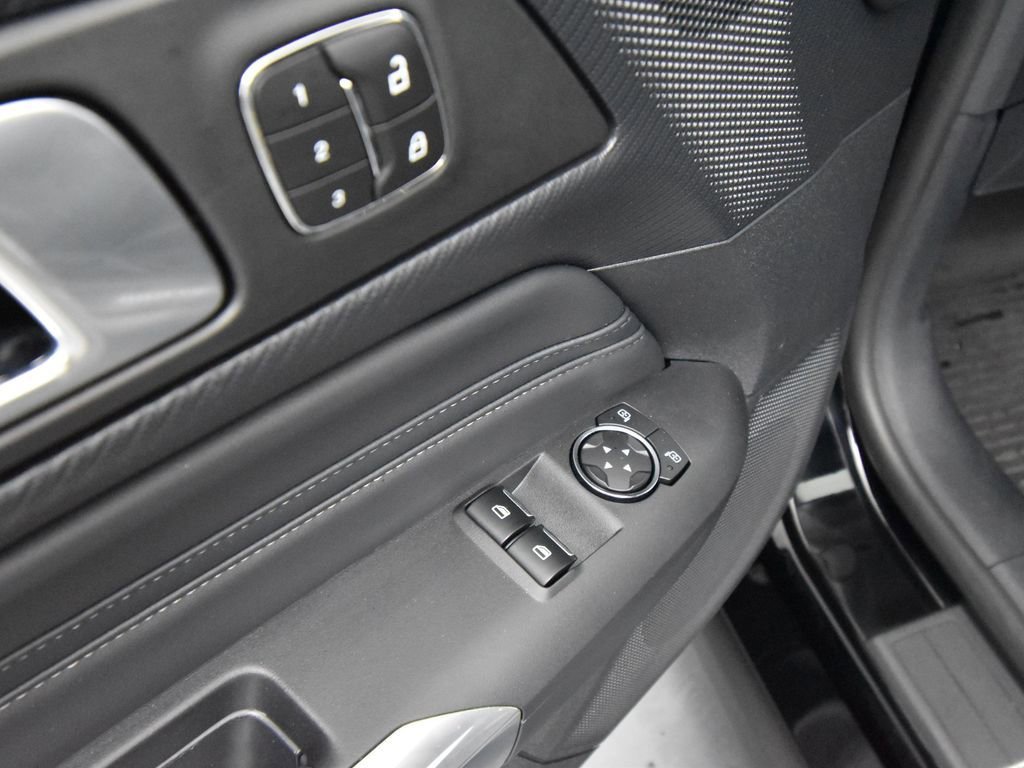 Used 2024 Ford Mustang GT Premium image 21