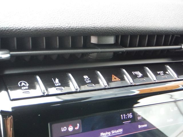 Used 2023 Jeep Grand Cherokee L Laredo AWD/4WD image 22