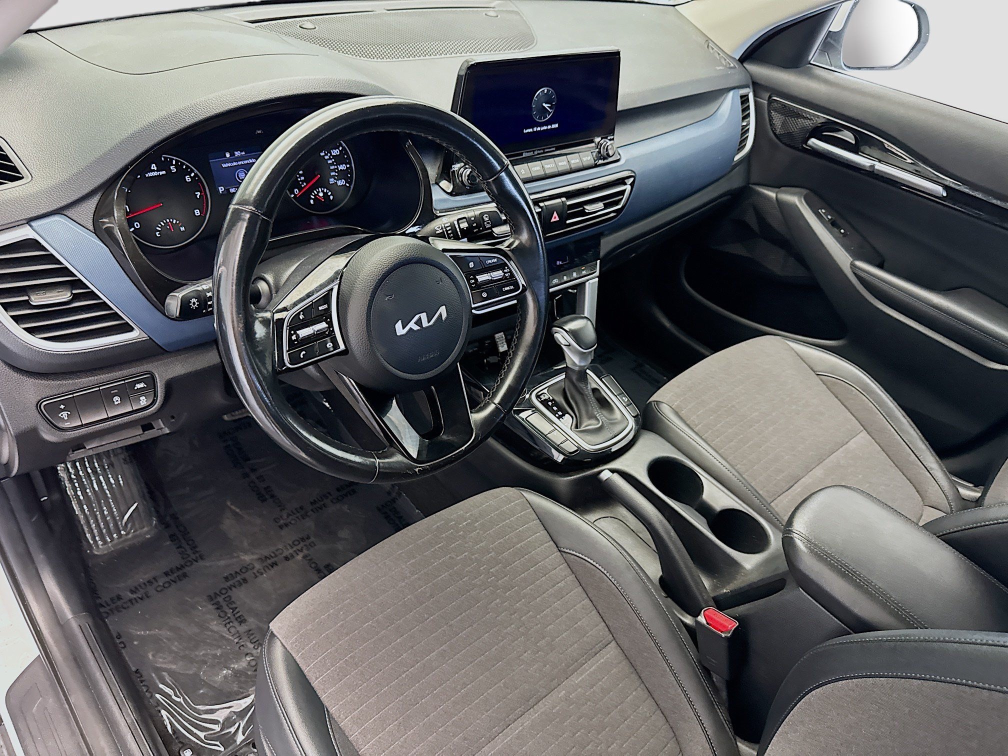 Used 2022 Kia Seltos S FWD image 7