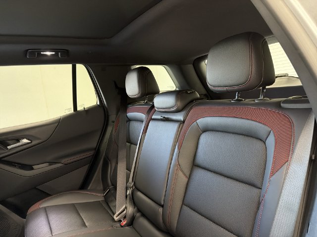New 2027 Chevrolet Equinox RS w/ Safety and Technology Package AWD/4WD image 21