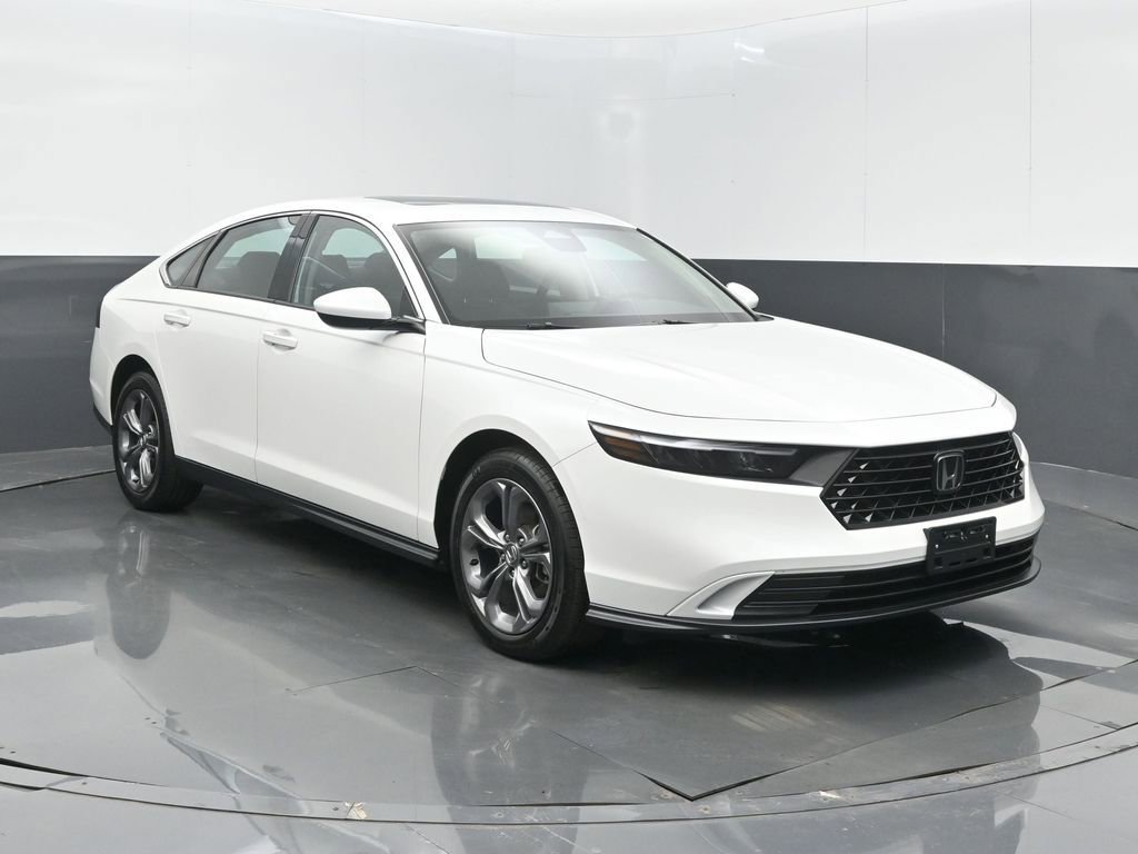 Certified 2024 Honda Accord EX image 2