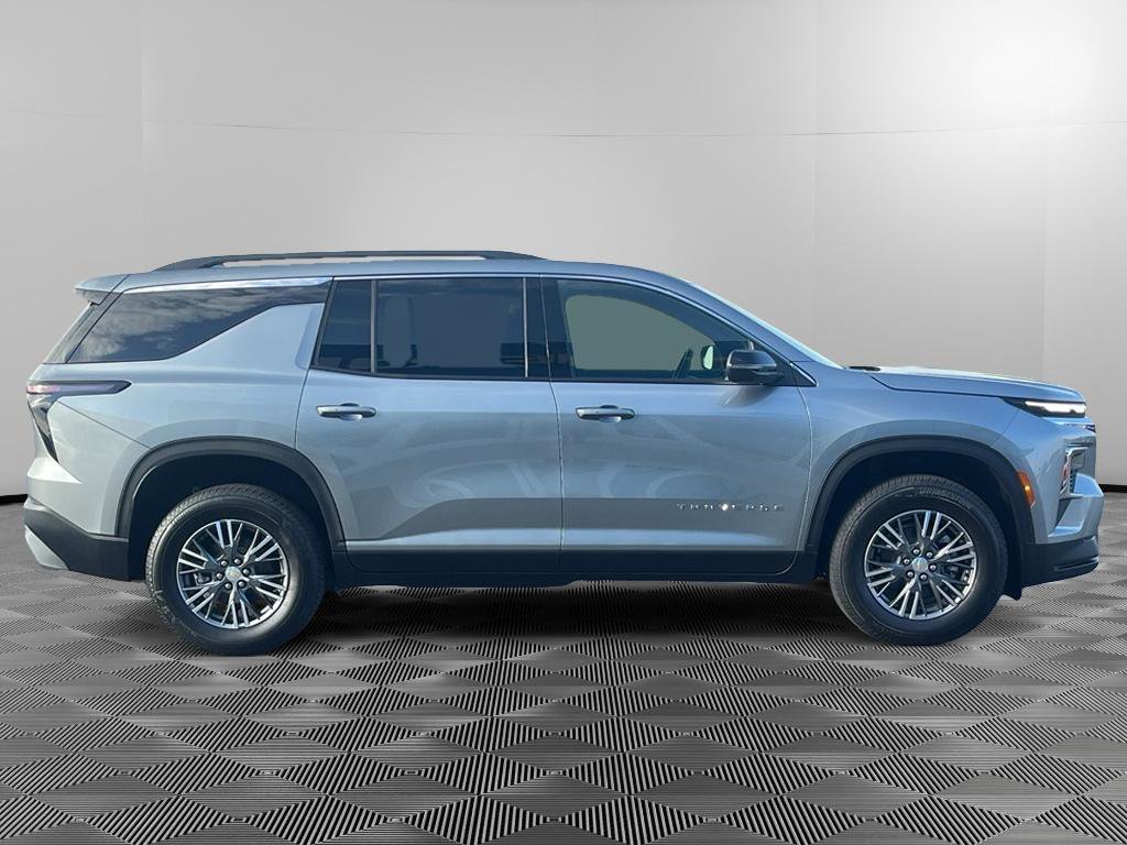 New 2026 Chevrolet Traverse LT image 6