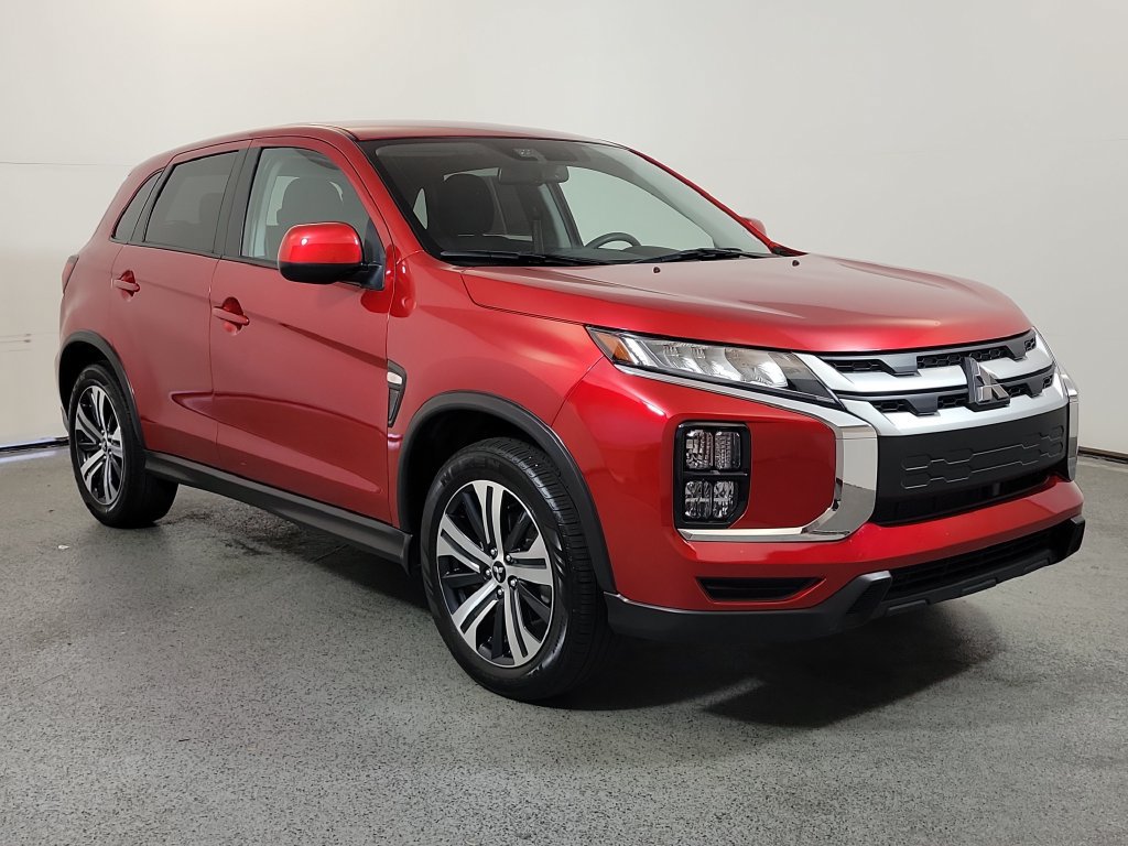 Used 2025 Mitsubishi Outlander Sport AWD image 1