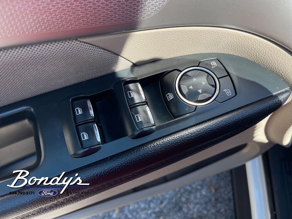 Used 2018 Ford Explorer FWD image 8