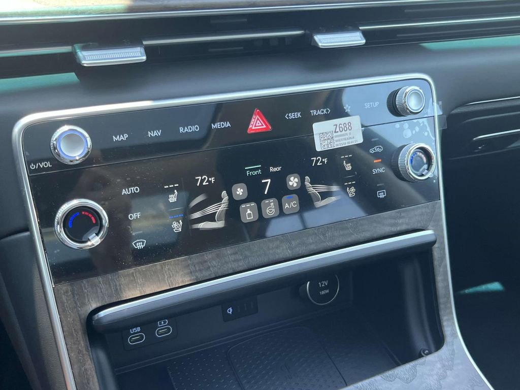 New 2025 Genesis GV80 2.5T Advanced image 27