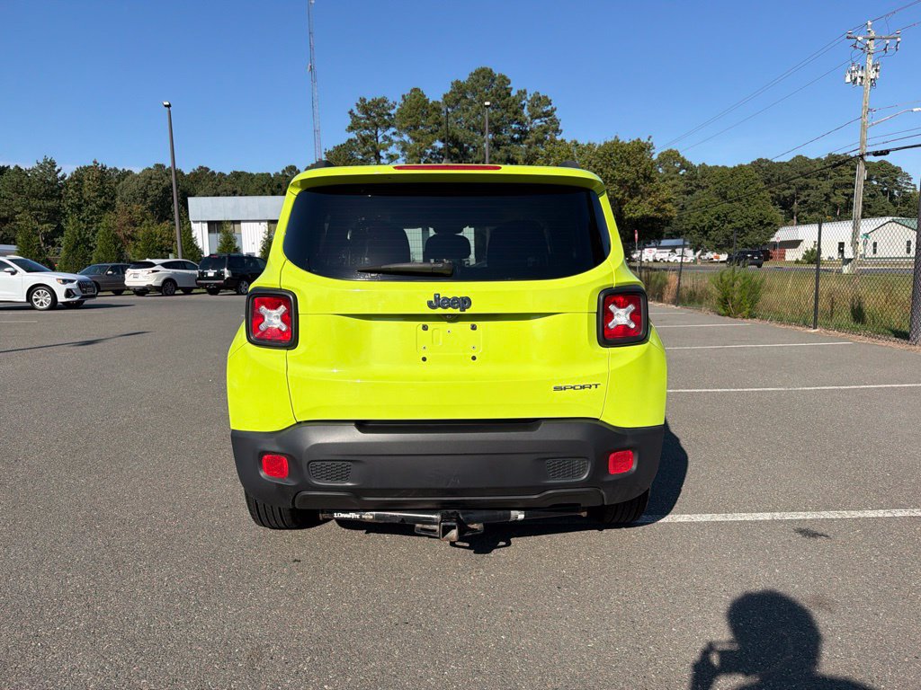 Used 2017 Jeep Renegade Sport w/ Power & Air Group FWD image 6