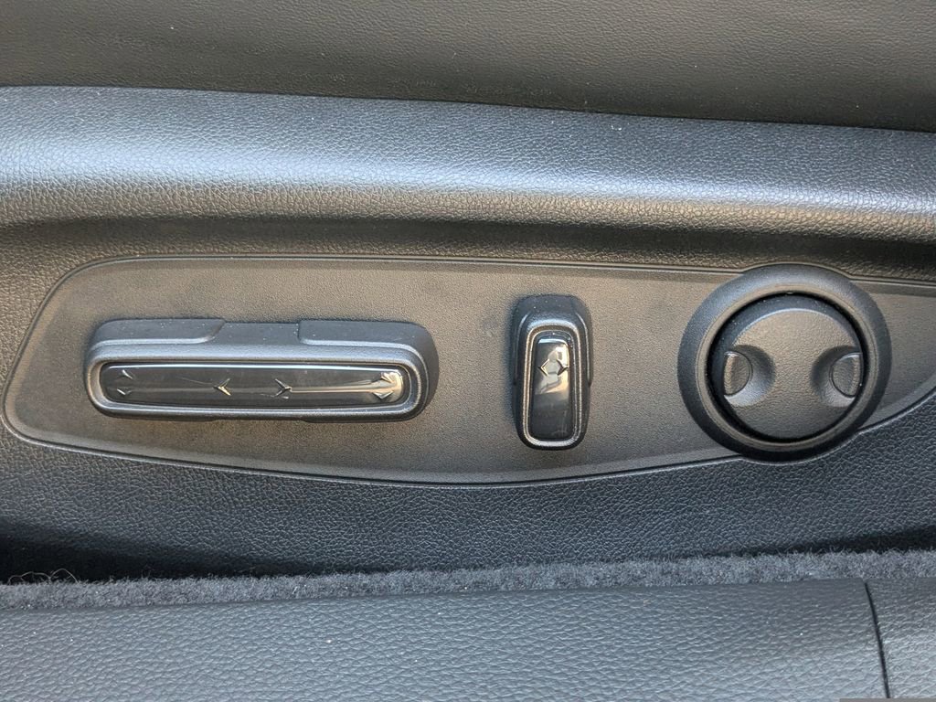 Used 2023 Honda Accord Touring image 23