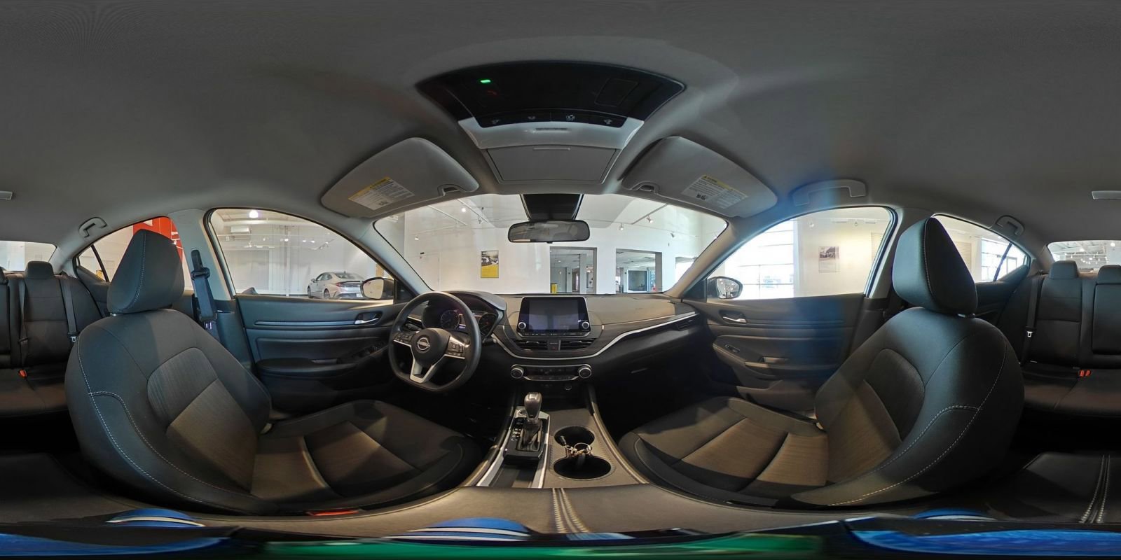 Used 2025 Nissan Altima 2.5 SV image 42