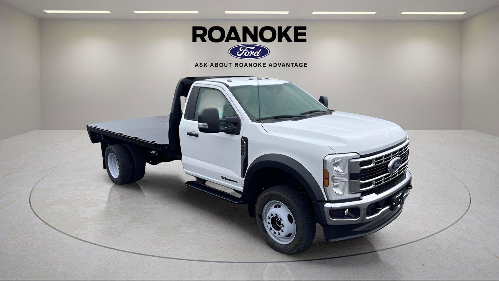 Used 2024 Ford F450 XL w/ Snow Plow Prep Package AWD/4WD image 3