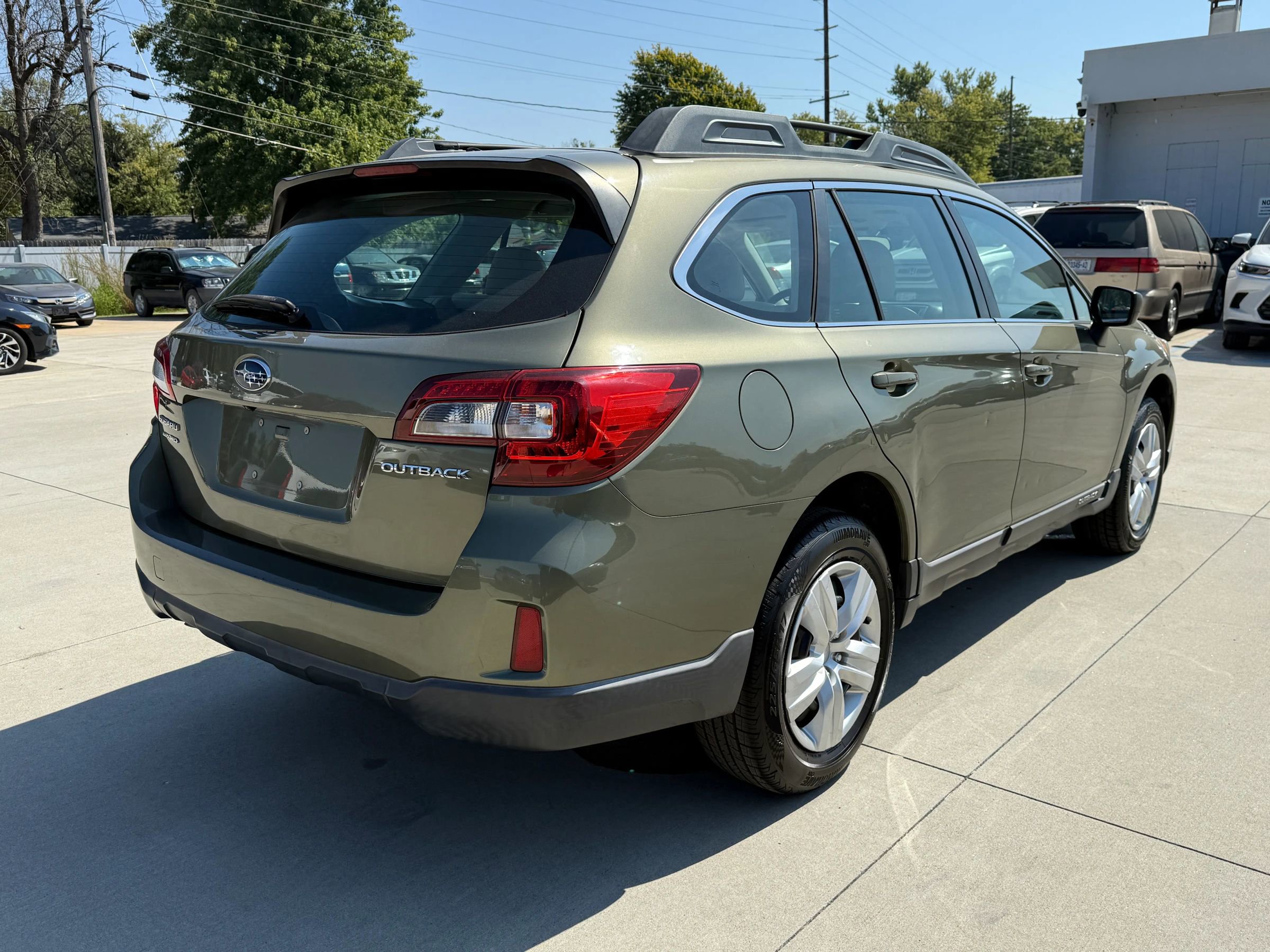 Used 2016 Subaru Outback 2.5i image 5