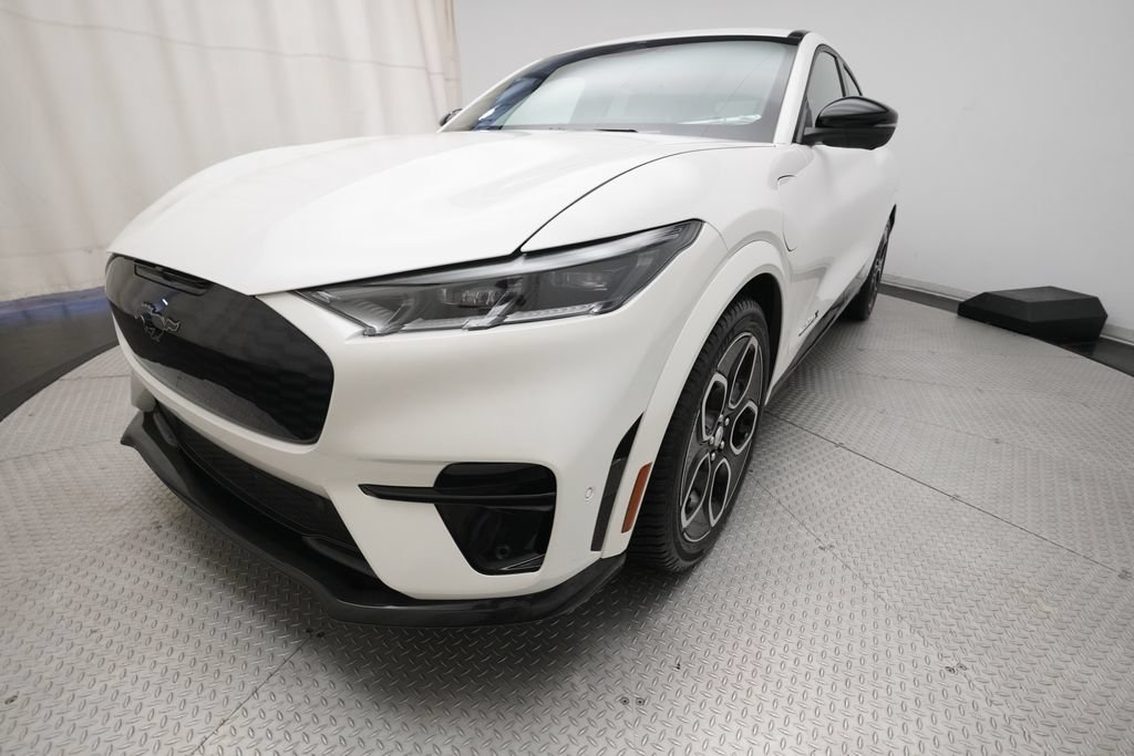 Used 2021 Ford Mustang Mach-E GT AWD/4WD image 12