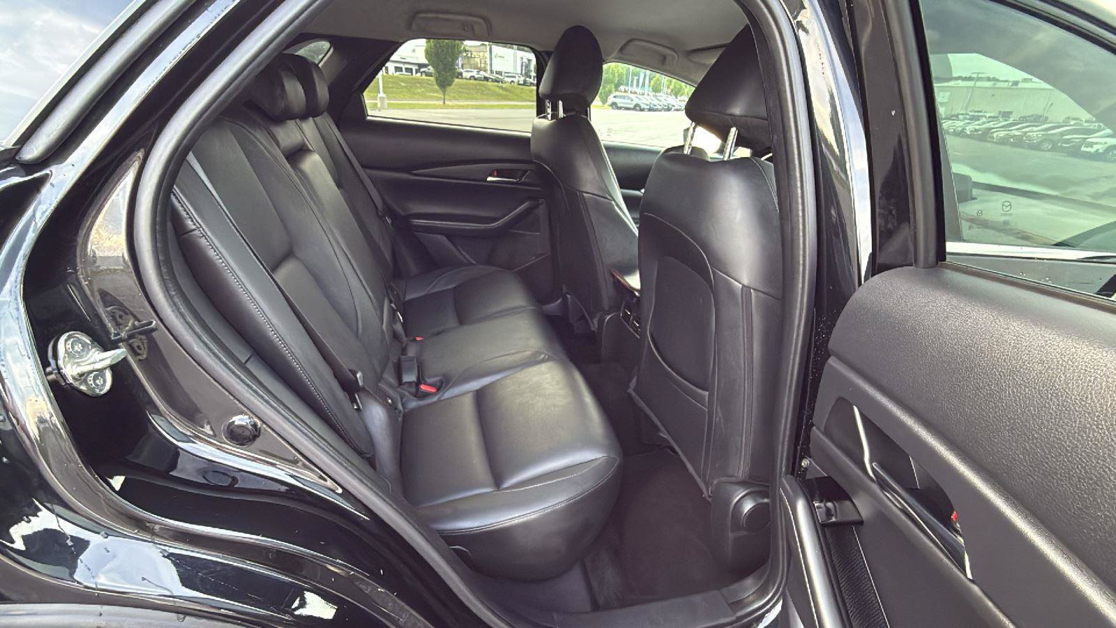 Used 2023 MAZDA CX-30 AWD 2.5 S w/ Preferred Package image 19