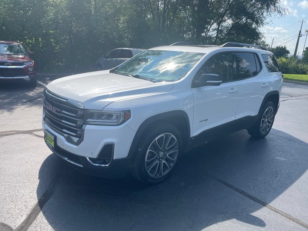 Used 2020 GMC Acadia AT4 w/ Driver Alert Package II AWD/4WD image 3