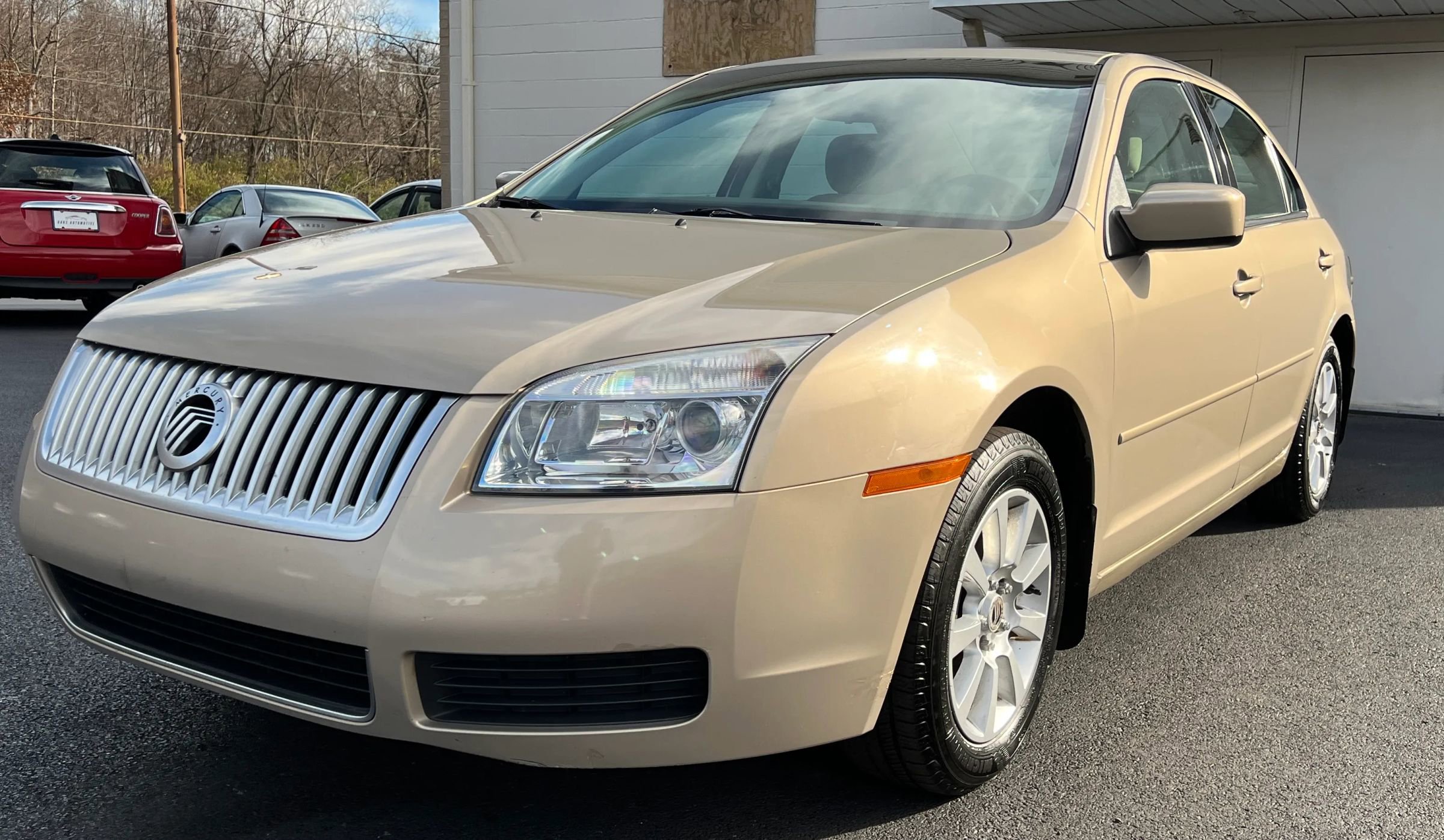 Used 2007 Mercury Milan image 2