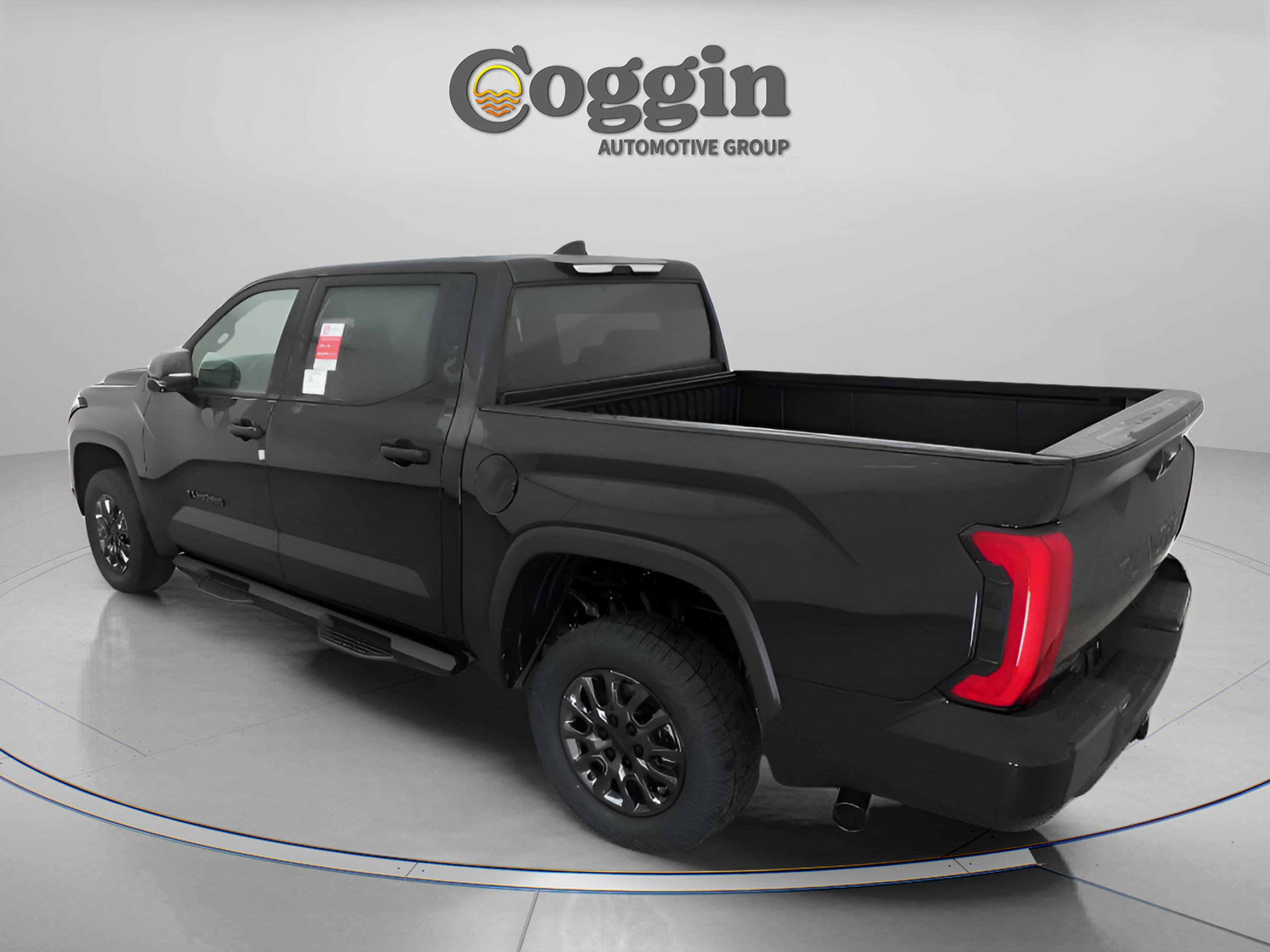 New 2026 Toyota Tundra SR5 w/ SR5 Convenience Package AWD/4WD image 11
