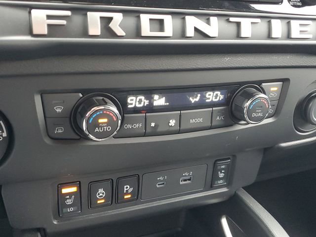 Used 2025 Nissan Frontier SL image 25