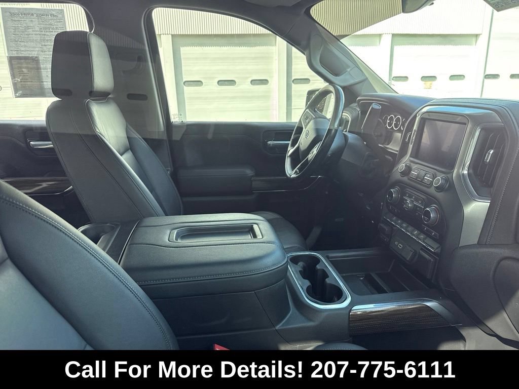 Used 2021 Chevrolet Silverado 1500 LT Trail Boss w/ Convenience Package II AWD/4WD image 3