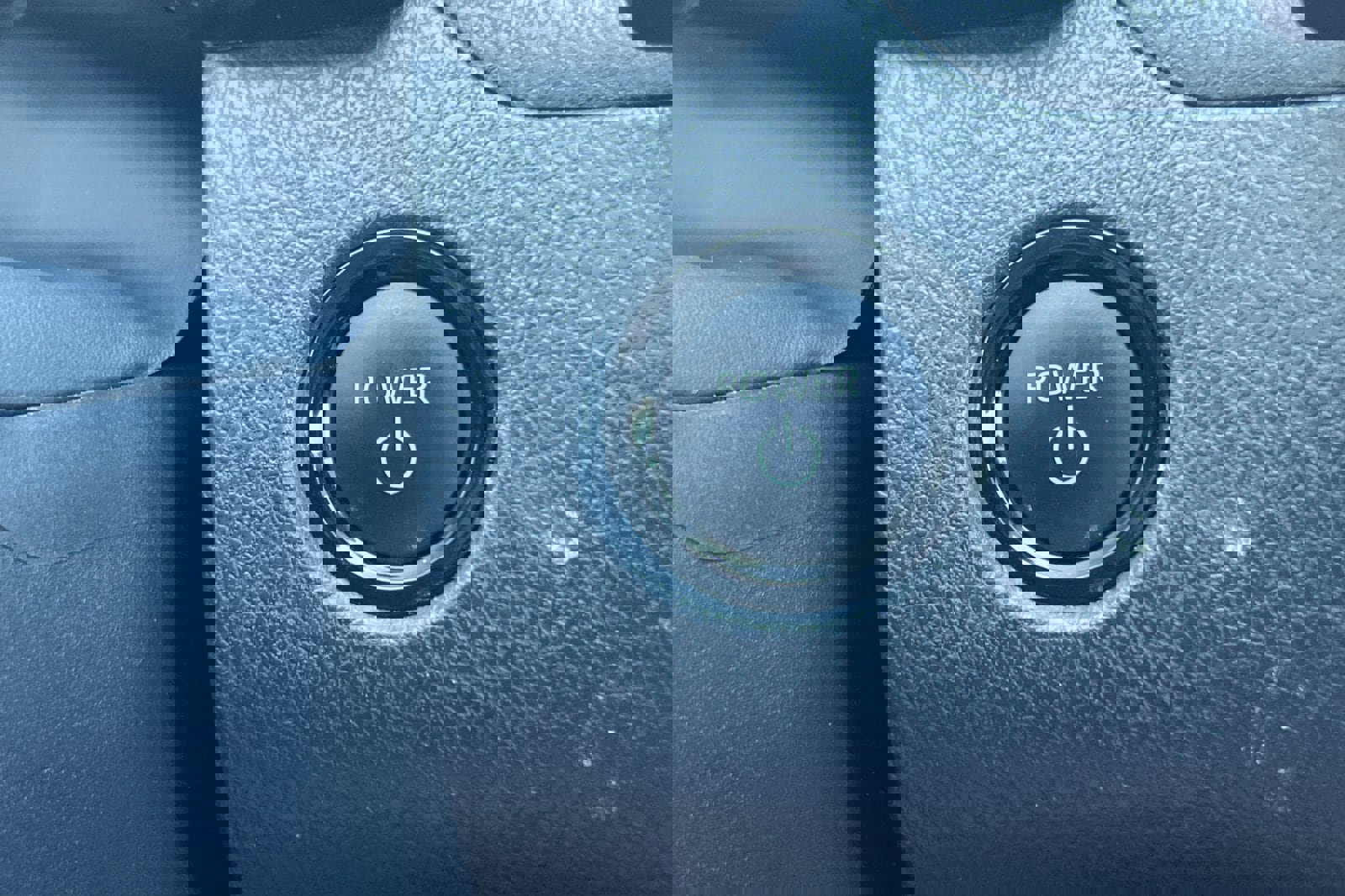 Certified 2025 Toyota Camry LE image 21